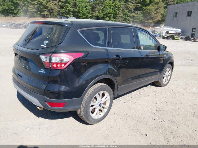 Ford ESCAPE SE 2017 1FMCU9GD0HUB64251 Image 4