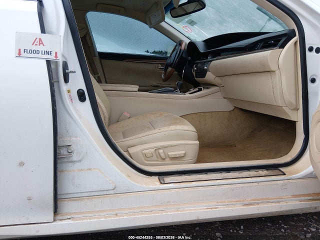 Продажа на аукционе авто 2014 Lexus Es 300h, vin: JTHBW1GG0E2045997, номер лота: 45244255