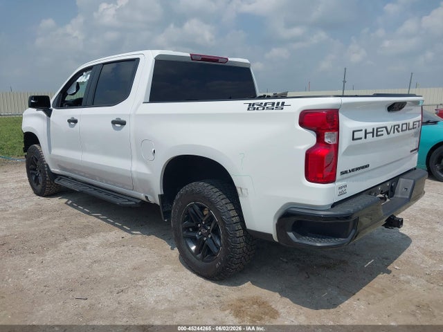 3GCPDCEKXRG297057 Chevrolet Silverado 1500 4wd Short Bed Custom Trail Boss