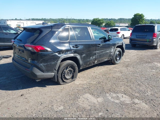 Toyota RAV4 LE 2019 JTMG1RFVXKD034798 Image 4