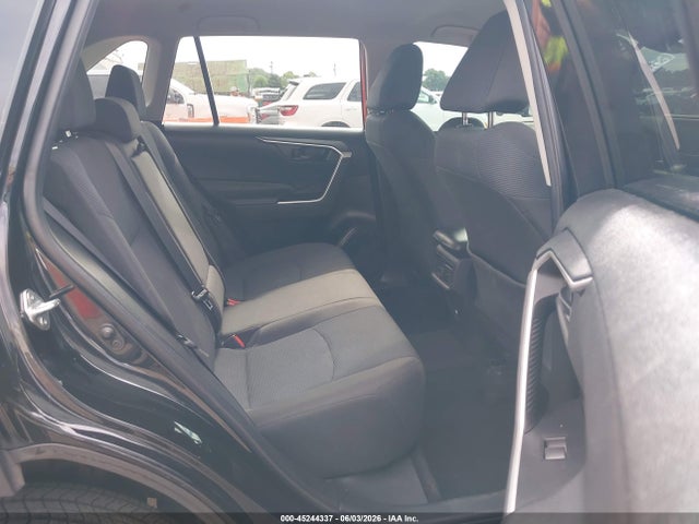 2T3F1RFV5NW278250 Toyota RAV4 LE