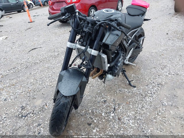 Suzuki Gsx800 F 2025 JS1EM13B0S7100133 Image 5