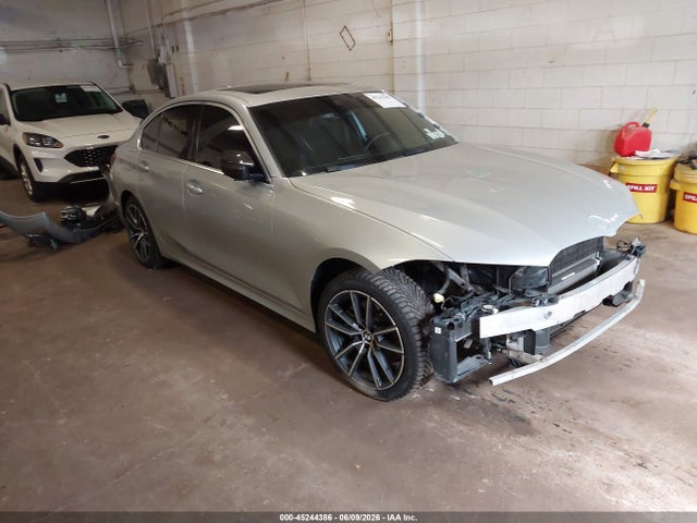 45244386 :رقم المزاد ، WBA5R7C0XMFK57604 vin ، 2021 Bmw 330i Xdrive مزاد بيع