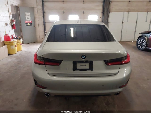 45244386 :رقم المزاد ، WBA5R7C0XMFK57604 vin ، 2021 Bmw 330i Xdrive مزاد بيع