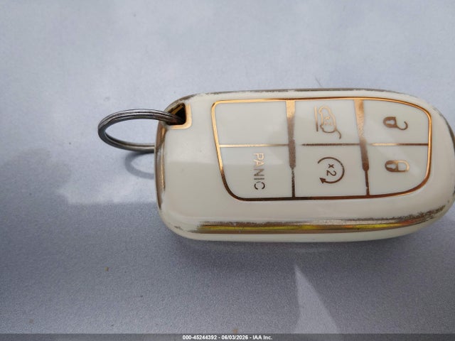 Продажа на аукционе авто 2015 Chrysler 200 Limited, vin: 1C3CCCAB2FN605353, номер лота: 45244392