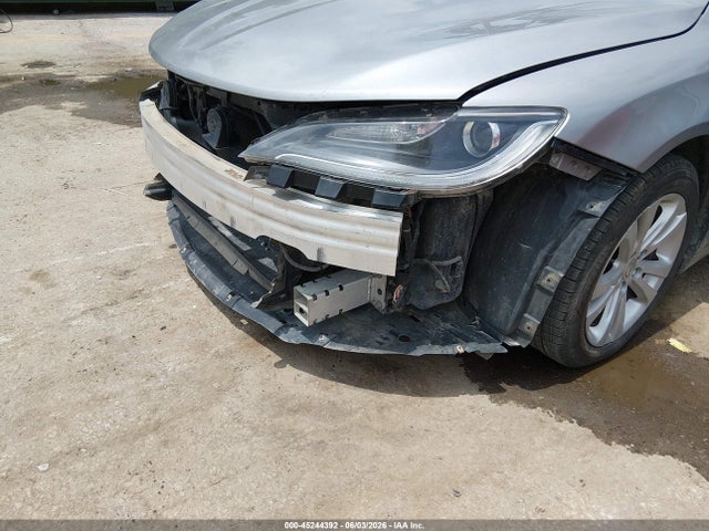Продажа на аукционе авто 2015 Chrysler 200 Limited, vin: 1C3CCCAB2FN605353, номер лота: 45244392