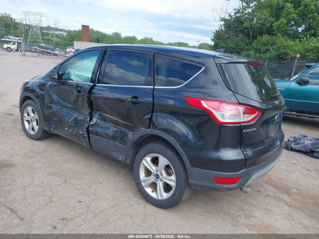 1FMCU9GX5FUB20625 Ford ESCAPE SE