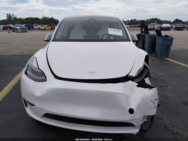 Tesla Model Y Rwd 2023 7SAYGDEDXPF922789 Image 11