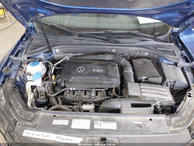 1VWBT7A34HC002696 Volkswagen Passat 1.8t Se