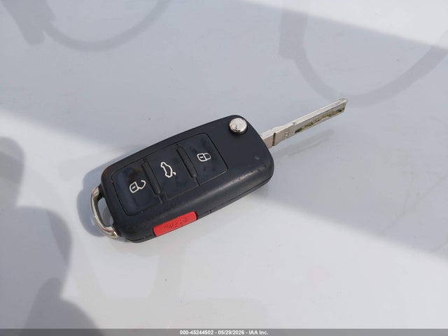 Продаж на аукціоні авто 2015 Volkswagen Passat 1.8t S, vin: 1VWAS7A38FC017231, номер лоту: 45244502