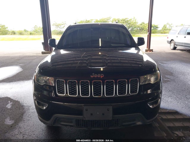 1C4RJEAG9HC723627 Jeep Grand Cherokee Laredo 4x2