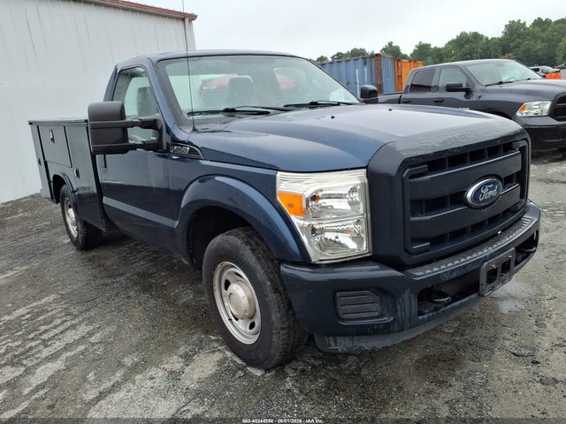 45244558 :رقم المزاد ، 1FDBF2A67GED02433 vin ، 2016 Ford F-250 Xl مزاد بيع
