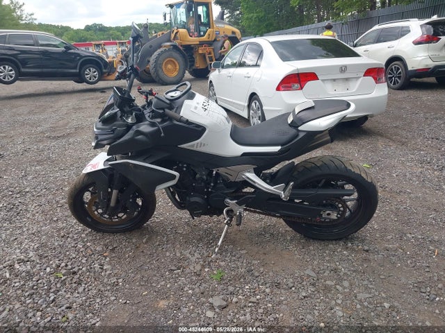 Cf Moto 800nk 2024 LCEPEYL44R6005421 Image 13