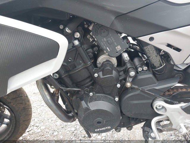 Cf Moto 800nk 2024 LCEPEYL44R6005421 Image 9