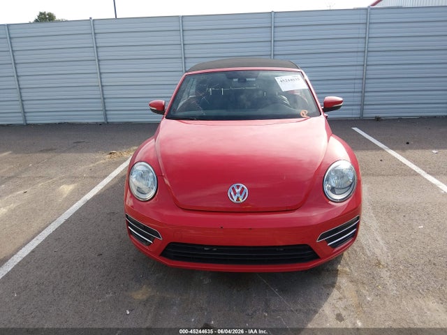 2018 Volkswagen Beetle 2.0t Coast/2.0t S/2.0t Se მანქანა იყიდება აუქციონზე, vin: 3VW5DAAT9JM517138, აუქციონის ნომერი: 45244635