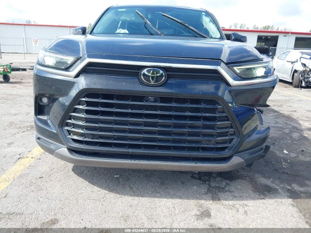 Продаж на аукціоні авто 2024 Toyota Grand Highlander Platinum, vin: 5TDAAAB52RS030661, номер лоту: 45244637