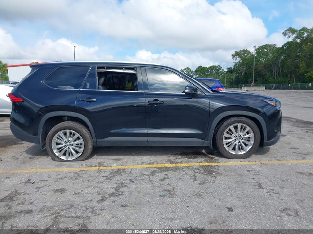 Продаж на аукціоні авто 2024 Toyota Grand Highlander Platinum, vin: 5TDAAAB52RS030661, номер лоту: 45244637