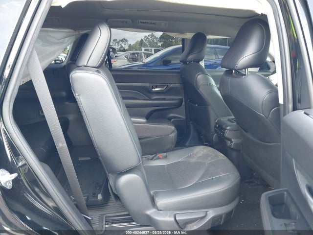 Продаж на аукціоні авто 2024 Toyota Grand Highlander Platinum, vin: 5TDAAAB52RS030661, номер лоту: 45244637