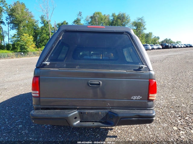 45244640 :رقم المزاد ، 1D7HL12X73S358124 vin ، 2003 Dodge Dakota مزاد بيع
