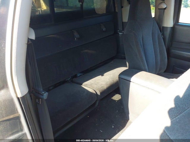 45244640 :رقم المزاد ، 1D7HL12X73S358124 vin ، 2003 Dodge Dakota مزاد بيع