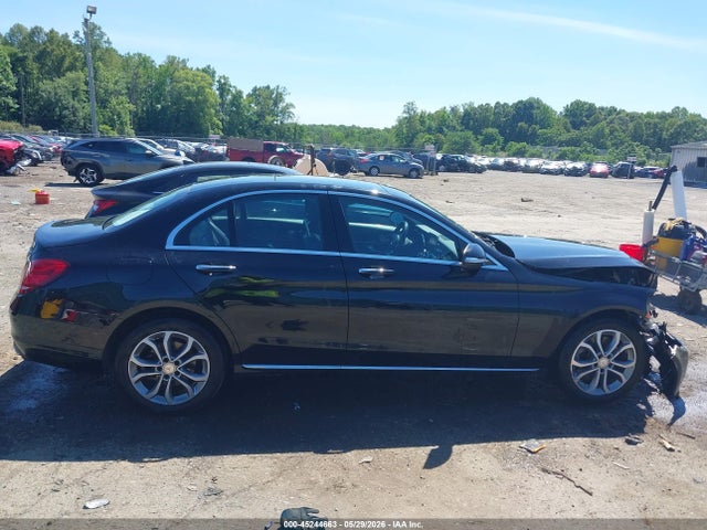 Продажа на аукционе авто 2015 Mercedes-benz C 300 4matic, vin: 55SWF4KB3FU081129, номер лота: 45244663