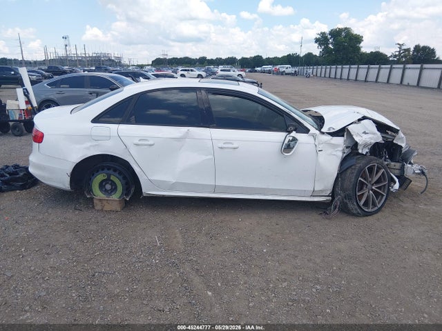 Продажа на аукционе авто 2016 Audi A4 2.0t Premium, vin: WAUAFAFL5GN016179, номер лота: 45244777
