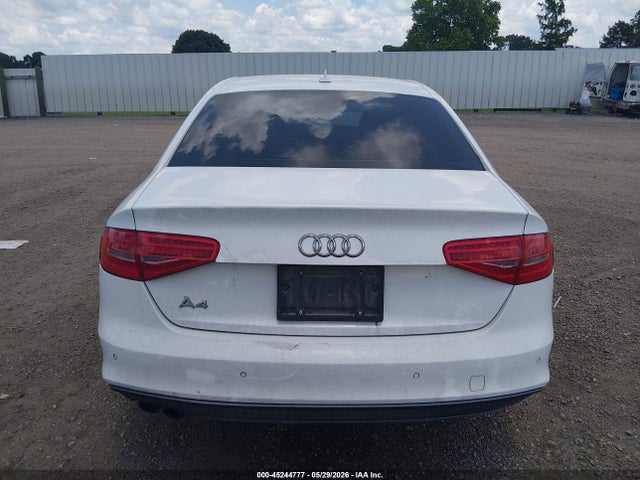Продажа на аукционе авто 2016 Audi A4 2.0t Premium, vin: WAUAFAFL5GN016179, номер лота: 45244777