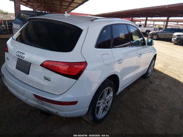 2015 Audi Q5 2.0t Premium მანქანა იყიდება აუქციონზე, vin: WA1LFAFP9FA121614, აუქციონის ნომერი: 45244790