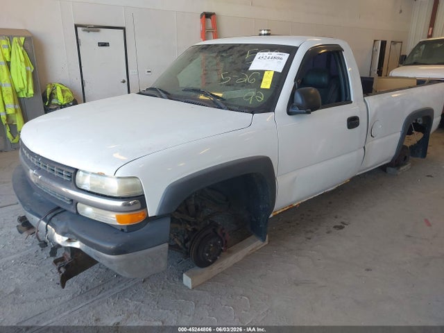 45244806 :رقم المزاد ، 1GCEK14V4YE157377 vin ، 2000 Chevrolet Silverado 1500 مزاد بيع