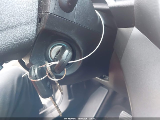 Продажа на аукционе авто 2017 Ford Escape Se, vin: 1FMCU0GD0HUD76353, номер лота: 45244813