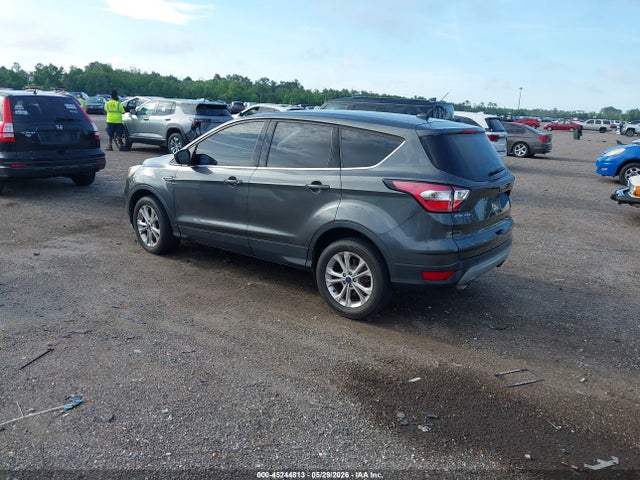 Продажа на аукционе авто 2017 Ford Escape Se, vin: 1FMCU0GD0HUD76353, номер лота: 45244813