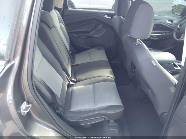 Продажа на аукционе авто 2017 Ford Escape Se, vin: 1FMCU0GD0HUD76353, номер лота: 45244813