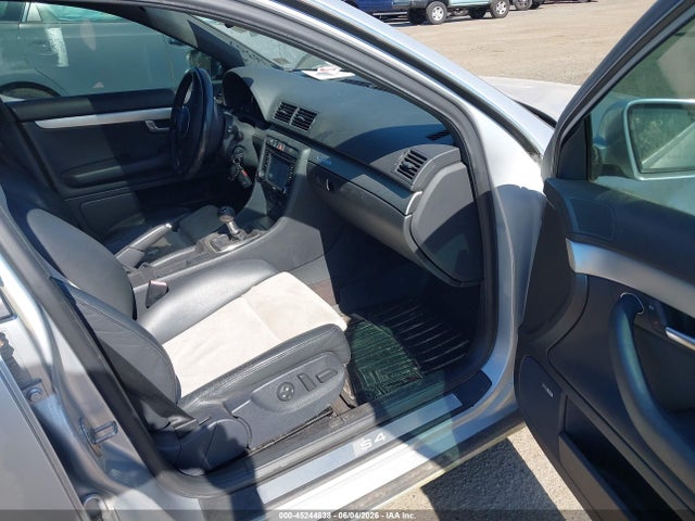 Aukcja sprzedaży 2004 Audi S4 4.2, vin: WAUPL68E54A136307, numer aukcji: 45244838