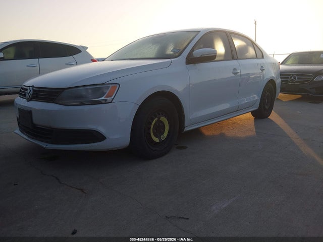 3VWD17AJ5EM287240 Volkswagen Jetta 1.8t Se
