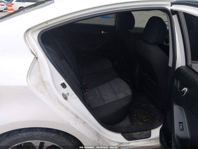 KIA FORTE EX 2016 KNAFX4A82G5522365 Image 8