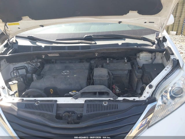 Продаж на аукціоні авто 2011 Toyota Sienna Le V6, vin: 5TDKK3DCXBS110871, номер лоту: 45244913