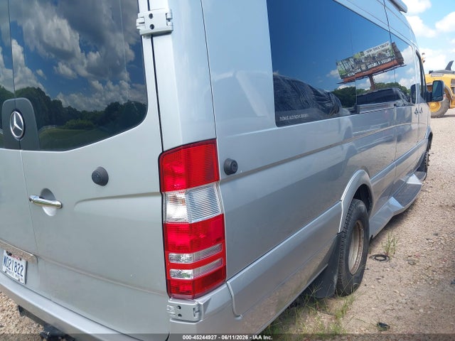Продаж на аукціоні авто 2015 Mercedes-benz Sprinter 3500 High  Roof, vin: WD3PF4CC3FP108973, номер лоту: 45244927