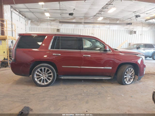 Продажа на аукционе авто 2017 Cadillac Escalade Luxury, vin: 1GYS4BKJ4HR380802, номер лота: 45244936