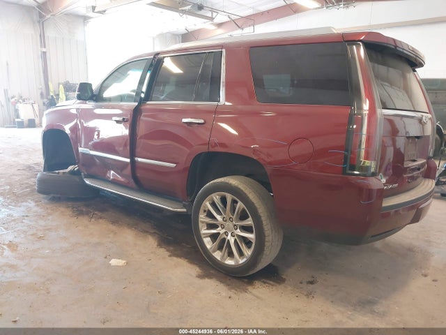 Продажа на аукционе авто 2017 Cadillac Escalade Luxury, vin: 1GYS4BKJ4HR380802, номер лота: 45244936