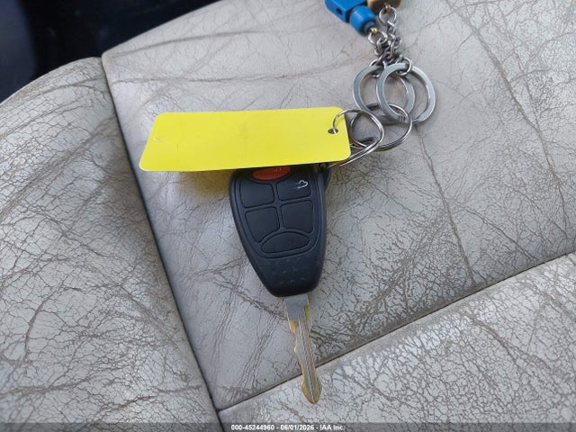 45244960 :رقم المزاد ، 1C3BCBFG4DN571360 vin ، 2013 Chrysler 200 Limited مزاد بيع