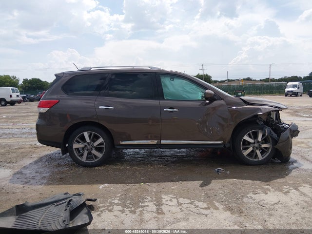 5N1AR2MM1GC605653 Nissan Pathfinder Platinum