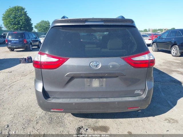 Aukcja sprzedaży 2015 Toyota Sienna Xle 7 Passenger, vin: 5TDDK3DCXFS112747, numer aukcji: 45245029