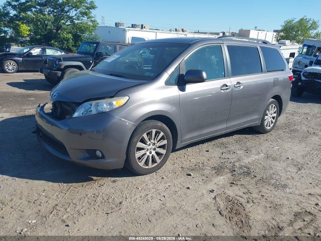 Aukcja sprzedaży 2015 Toyota Sienna Xle 7 Passenger, vin: 5TDDK3DCXFS112747, numer aukcji: 45245029