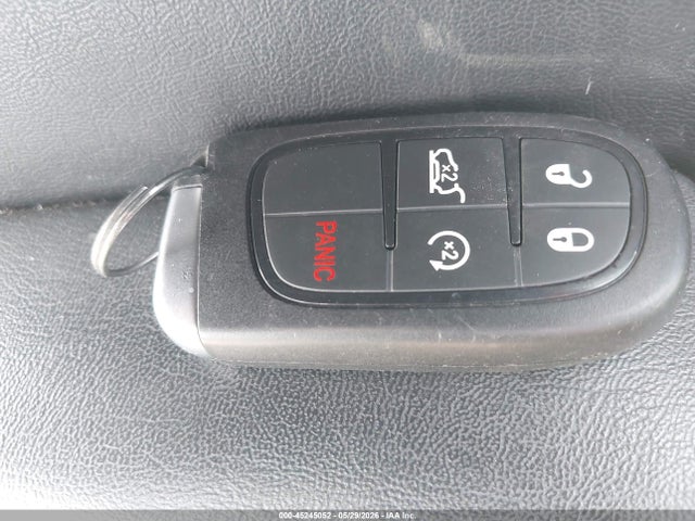 Продажа на аукционе авто 2019 Jeep Cherokee Overland 4x4, vin: 1C4PJMJN3KD309826, номер лота: 45245052