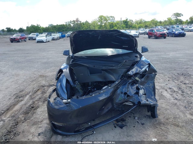 45245064 :رقم المزاد ، 7SAYGDEE1RA318783 vin ، 2024 Tesla Model Y Long Range Dual Motor All-wheel Drive مزاد بيع