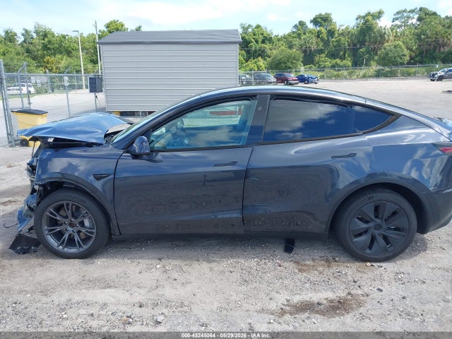 45245064 :رقم المزاد ، 7SAYGDEE1RA318783 vin ، 2024 Tesla Model Y Long Range Dual Motor All-wheel Drive مزاد بيع