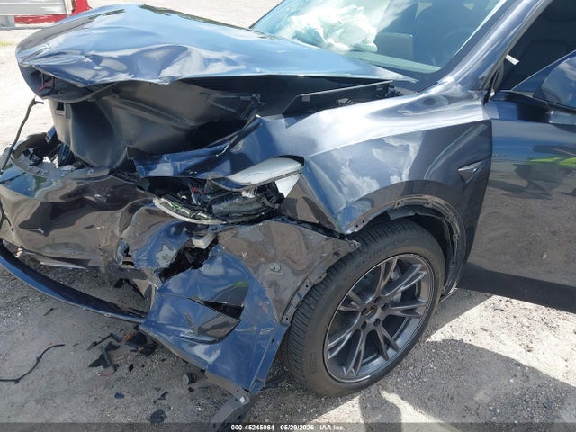 45245064 :رقم المزاد ، 7SAYGDEE1RA318783 vin ، 2024 Tesla Model Y Long Range Dual Motor All-wheel Drive مزاد بيع