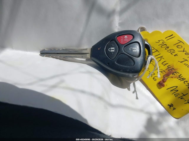 45245090 :رقم المزاد ، 2T1KU4EE4AC525935 vin ، 2010 Toyota Matrix مزاد بيع