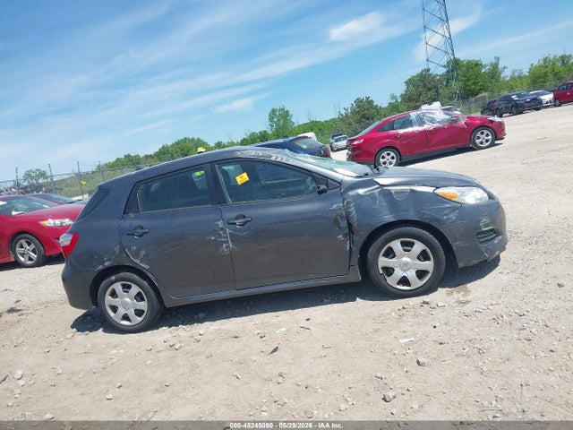 45245090 :رقم المزاد ، 2T1KU4EE4AC525935 vin ، 2010 Toyota Matrix مزاد بيع