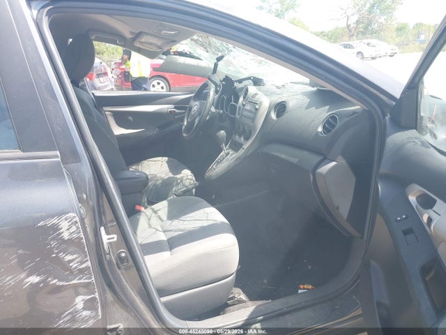 45245090 :رقم المزاد ، 2T1KU4EE4AC525935 vin ، 2010 Toyota Matrix مزاد بيع